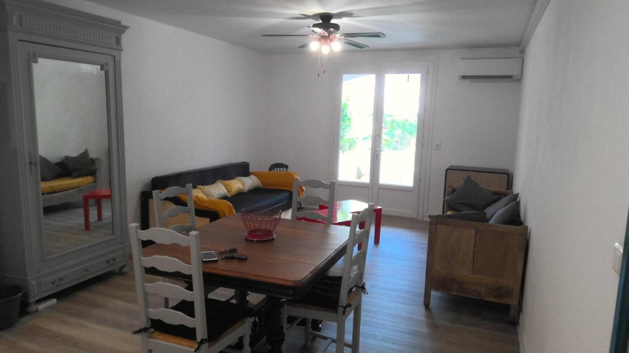 Refurbished Apartment 4 People 300M From The Sea Saintes-Maries-de-la-Mer Exterior foto